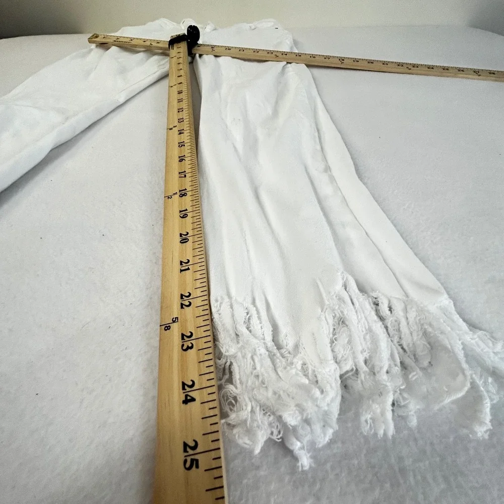 BEFORE YOU Cropped Flare Jeans White Fringed Hem Size S‎